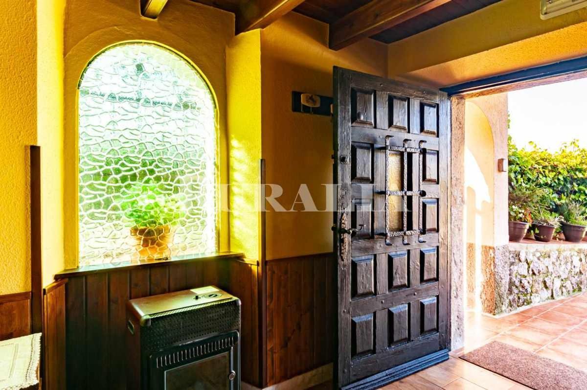 Casa Carmen 5 Situada En Una Zona Muy Tranquila A Collera Kültér fotó